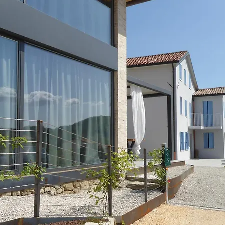 Villa Pool